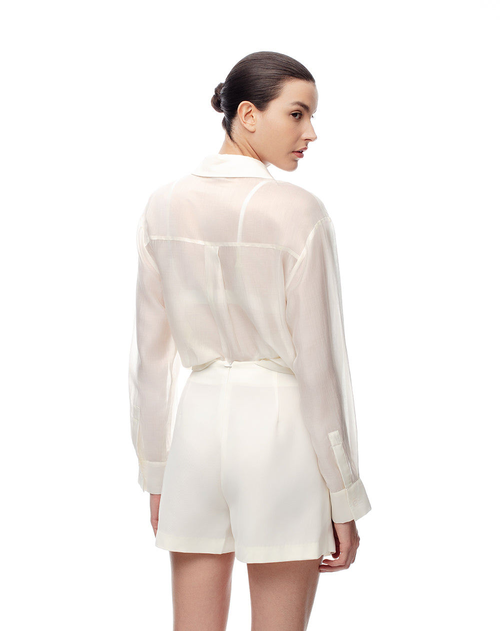 Falda short tiro medio cruzada anudada blanca mujer