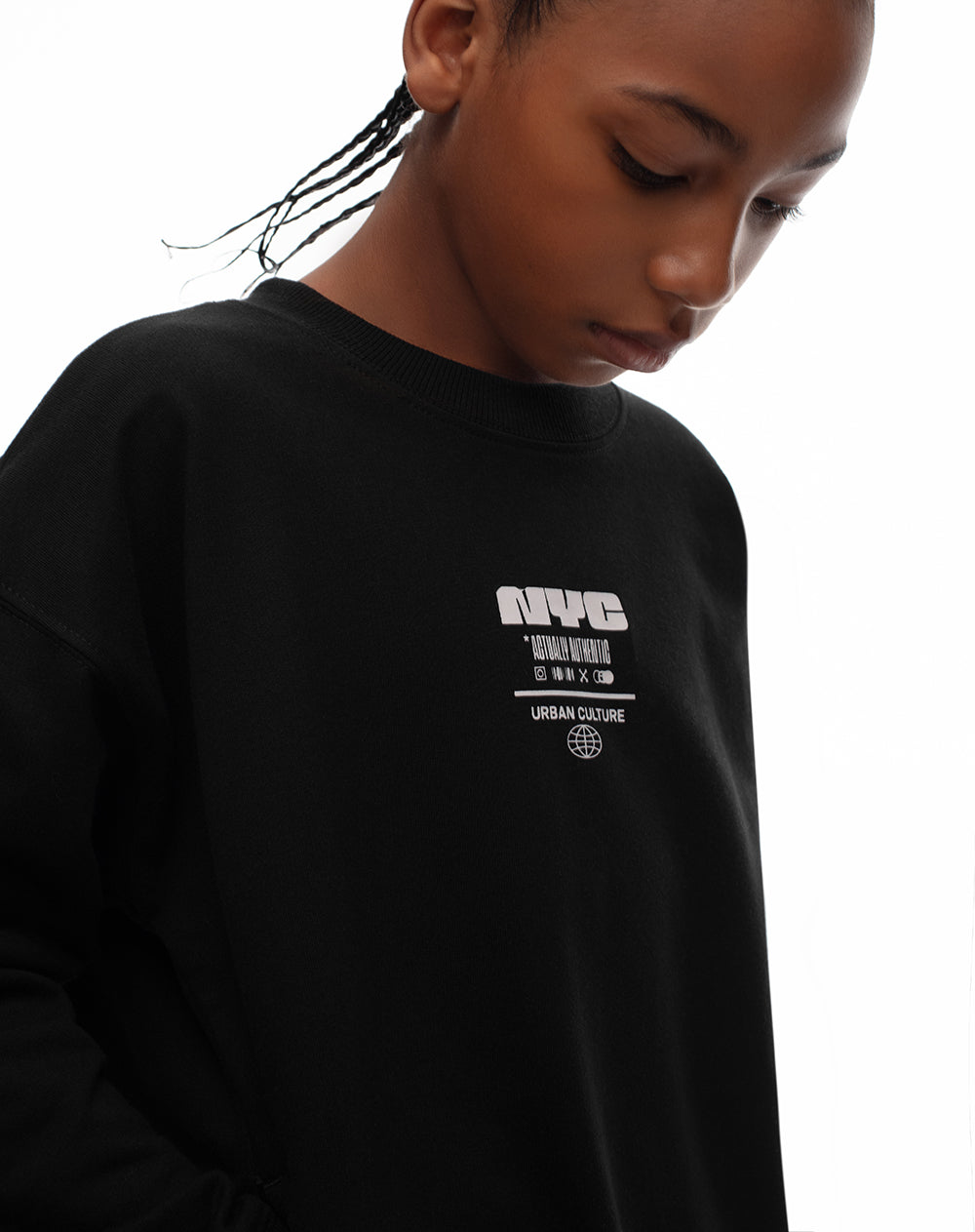 Buzo Lizir regular fit negro