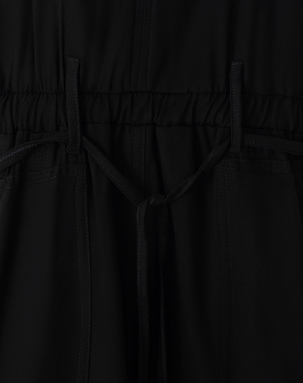 Vestido corto negro