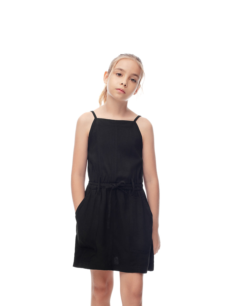 Vestido corto negro