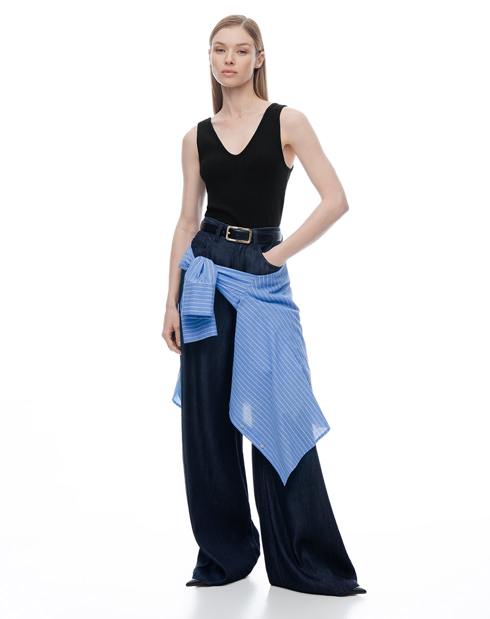 Camiseta manga sisa slim rib algodón negra mujer