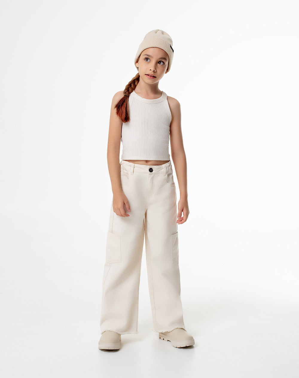 Camiseta cropped fit crema