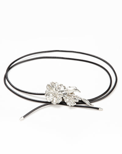 Cinturón cordón con aplique floral mujer