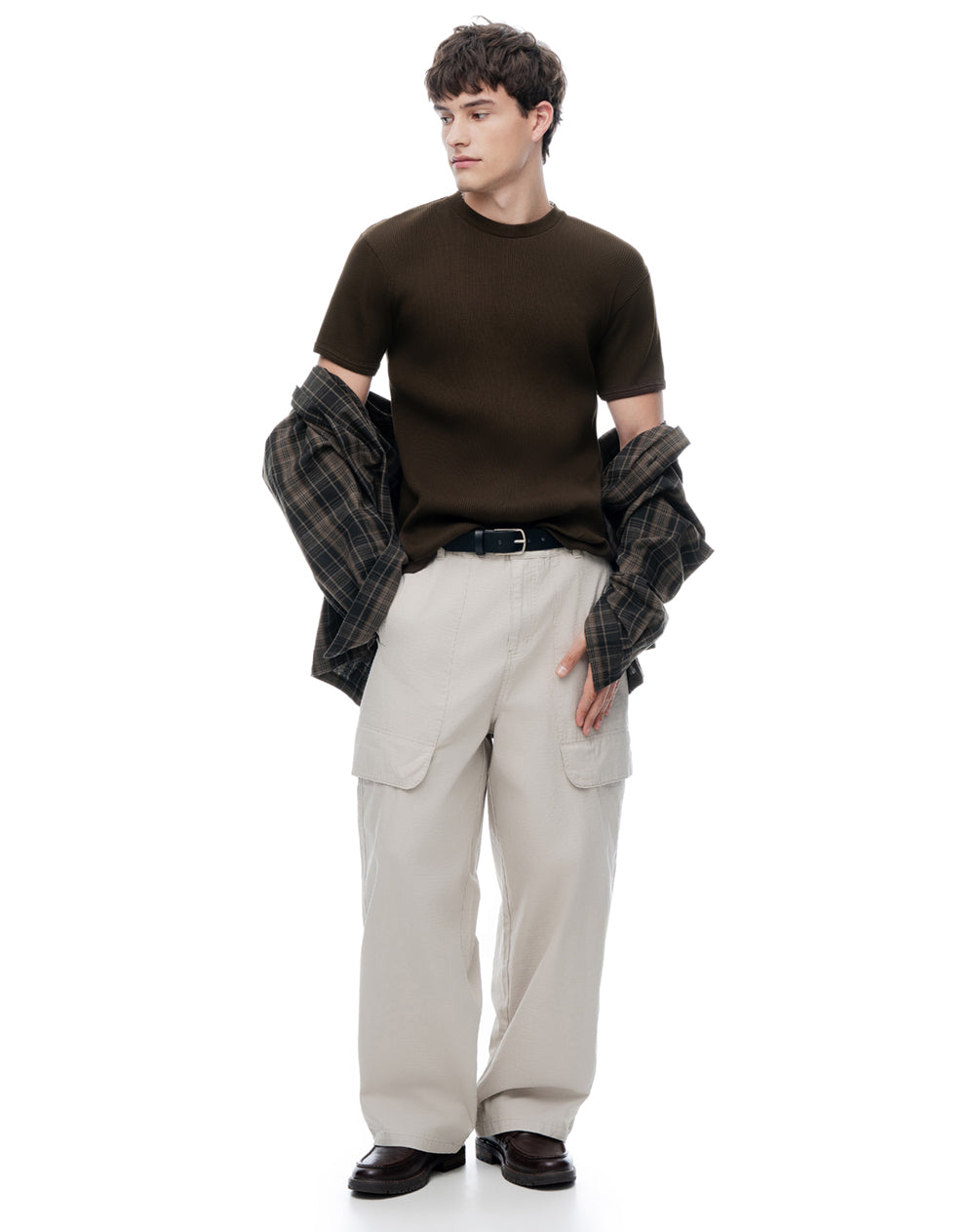 Camiseta slim rib algodón chocolate hombre