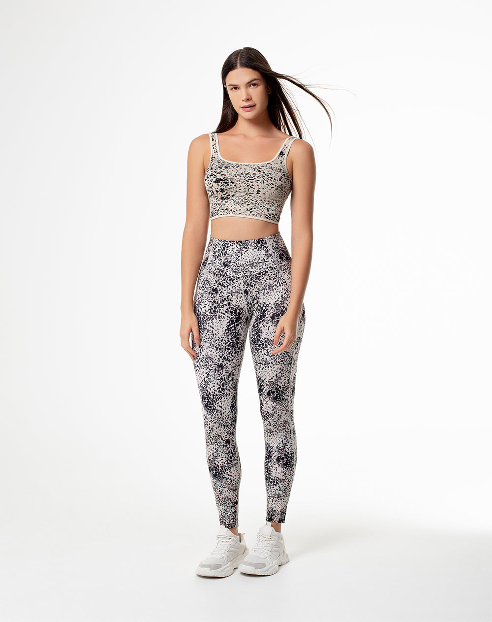 Top deportivo soporte medio seamless multifuncional estampado