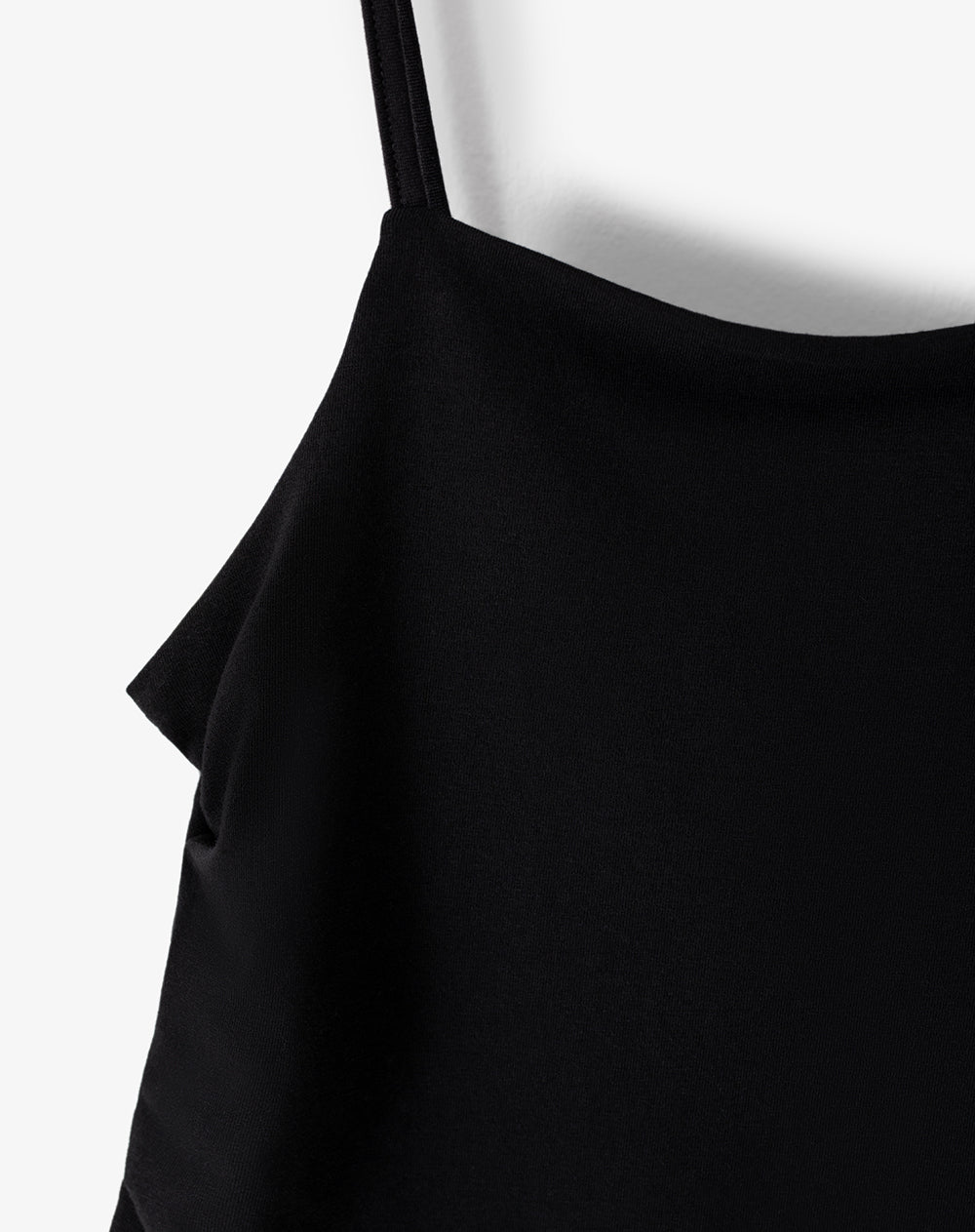 Camiseta slim fit tiras negra