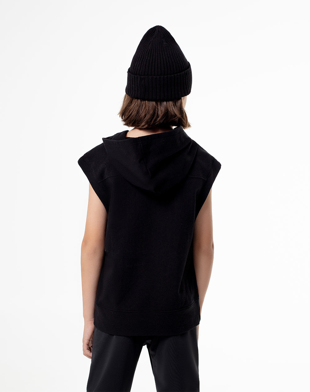 Chaleco regular fit con capucha negro