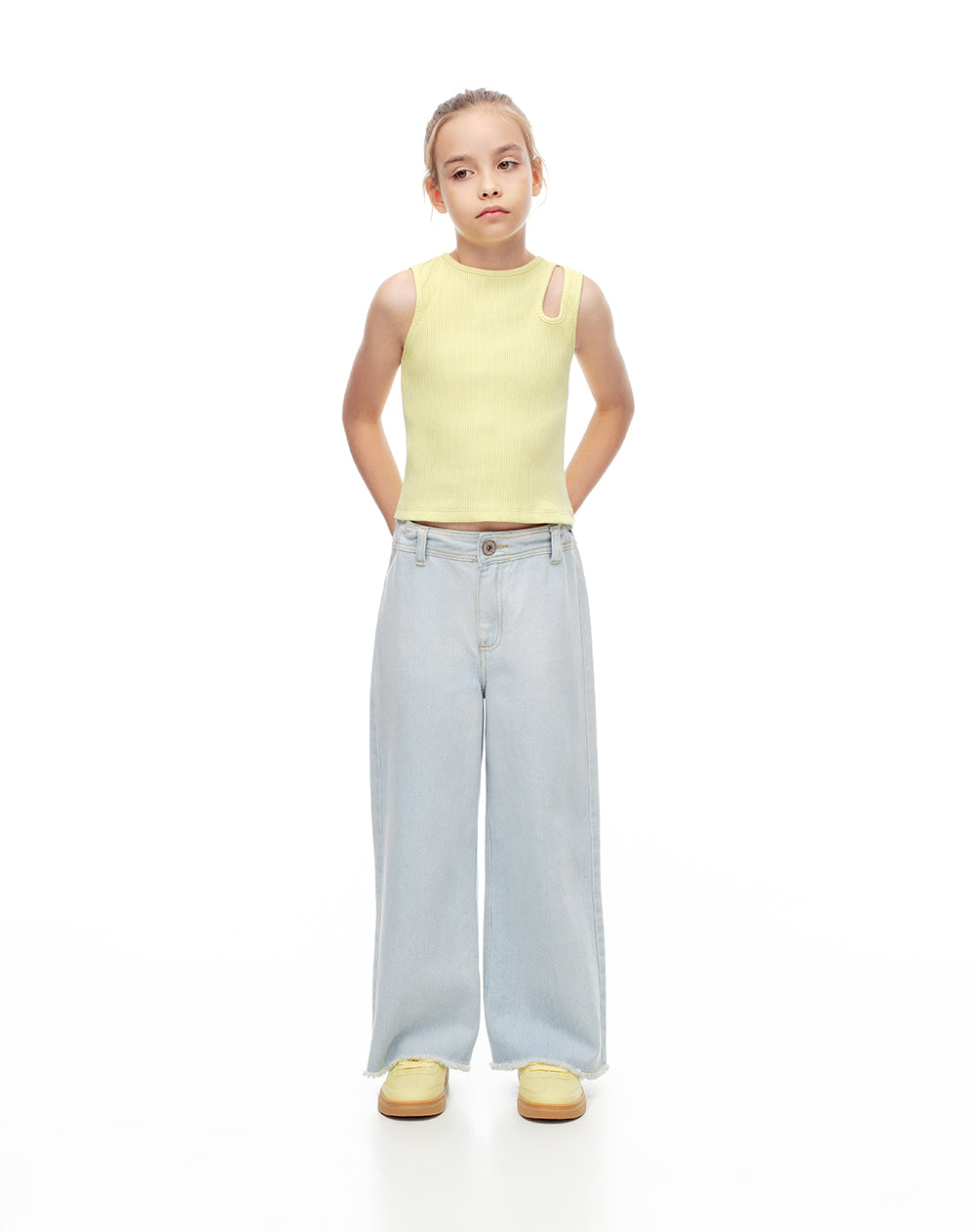 Camiseta slim fit amarilla