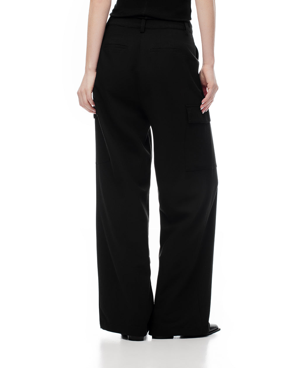 Pantalón loose fit tiro alto negro