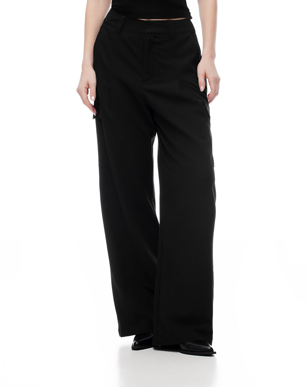 Pantalón cargo wide leg tiro alto negro mujer