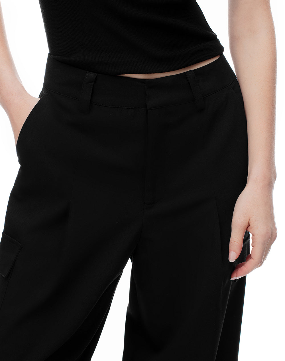 Pantalón cargo wide leg tiro alto negro mujer