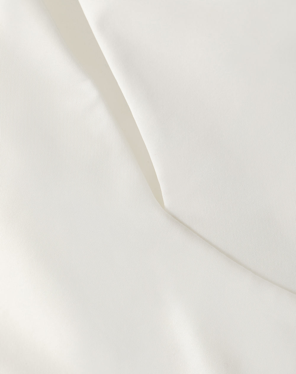 Body cuello v blanco