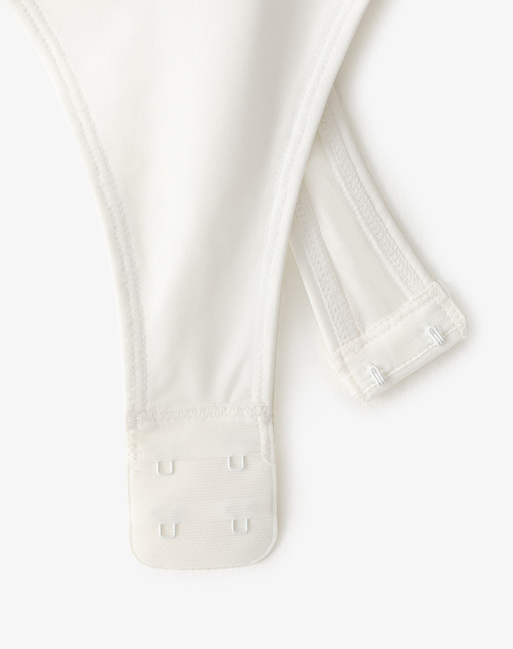 Body cuello v blanco