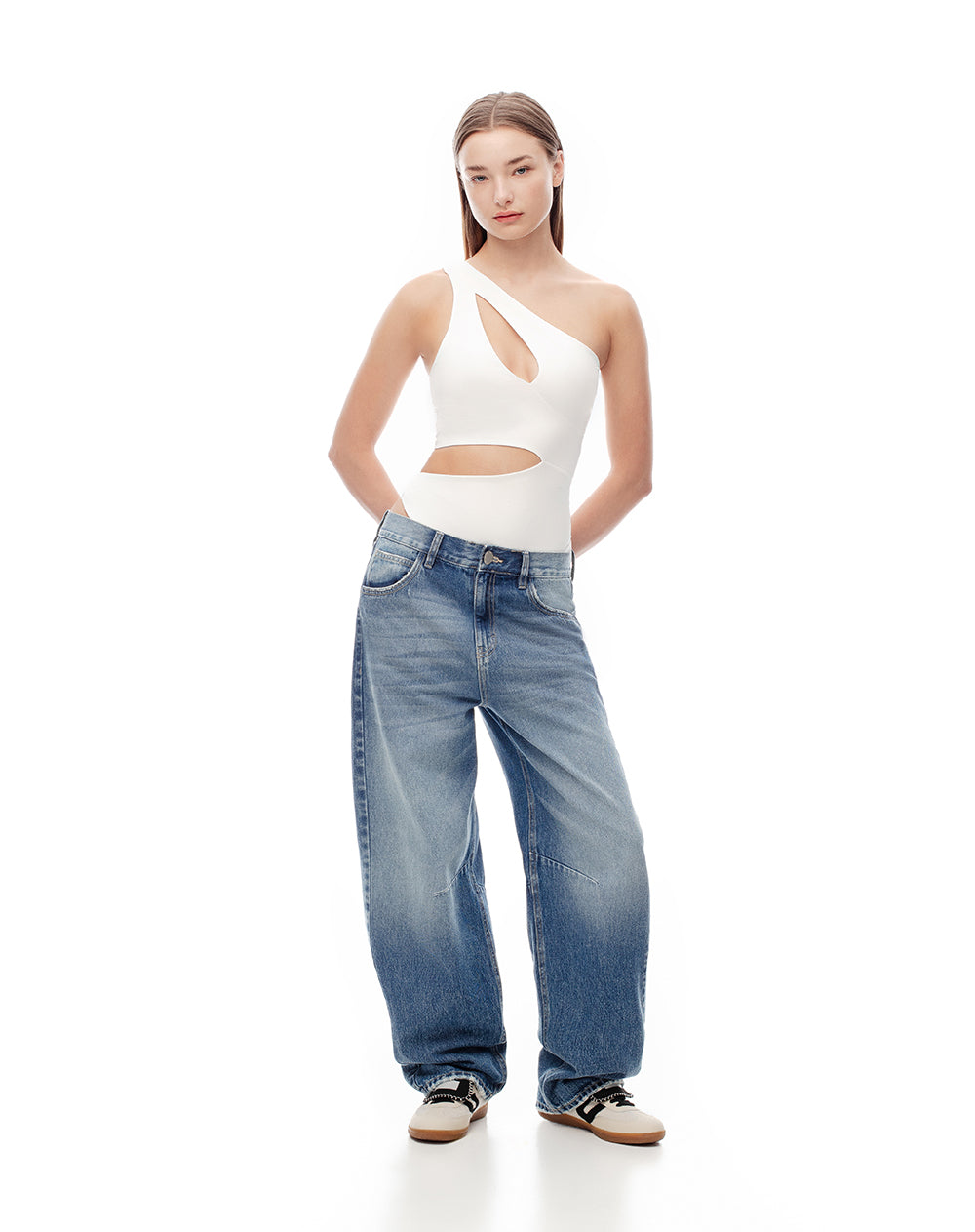 Body cuello v blanco