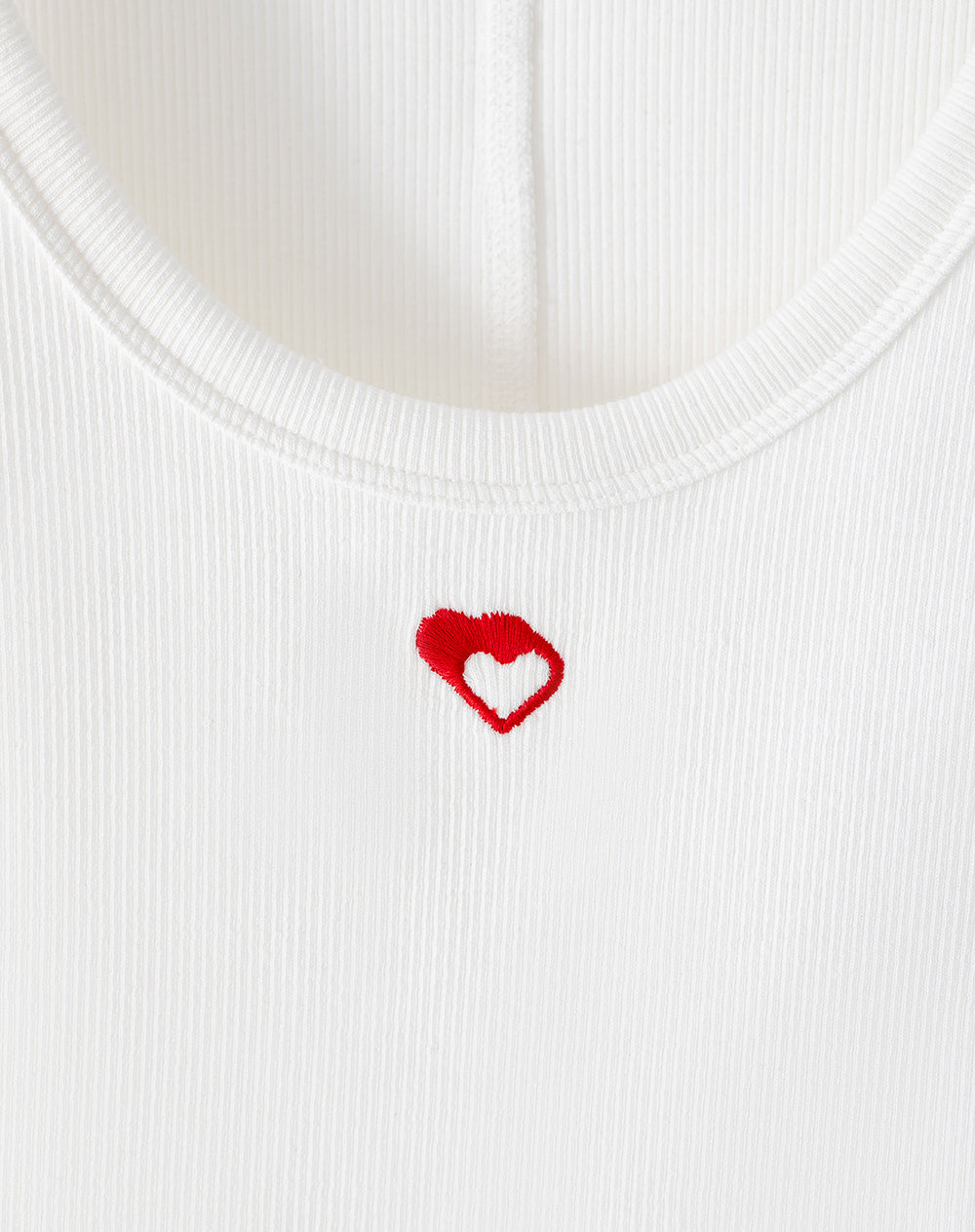 Camiseta fitted fit cruda