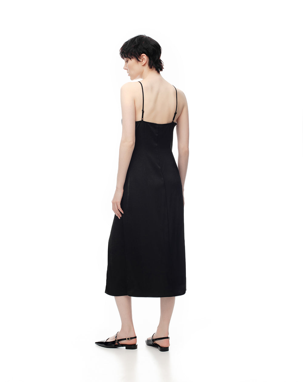 Vestido medio negro