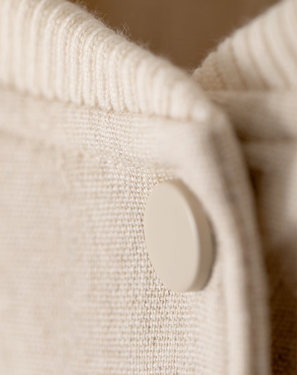 Chaqueta oversized fit sin capucha arena