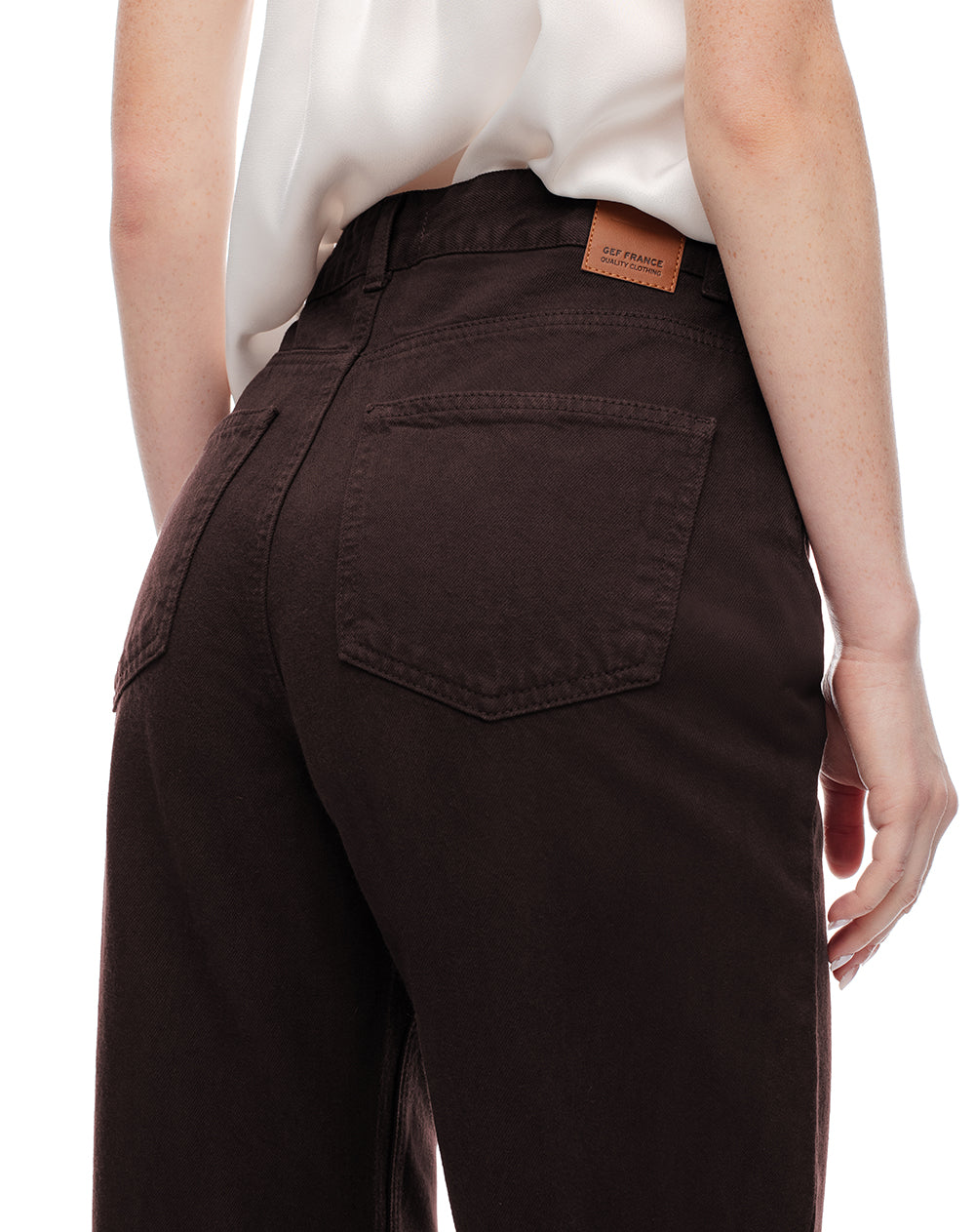 Jean wide leg tiro alto chocolate mujer