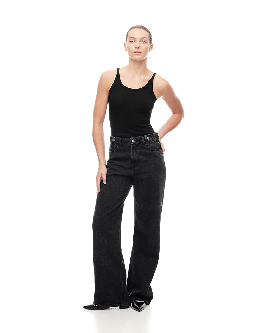 Jean relaxed fit tiro alto denim negro