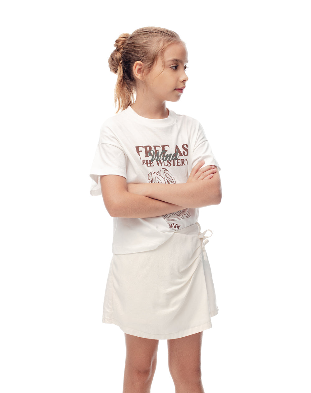 Falda short tiro medio crema niña