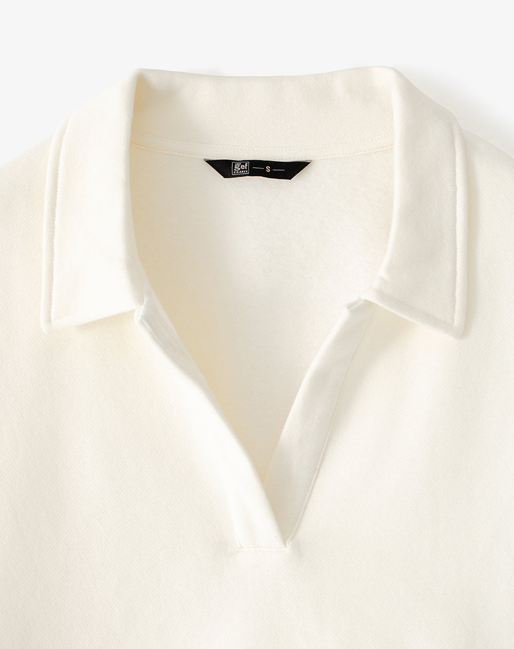 Buzo regular fit habano