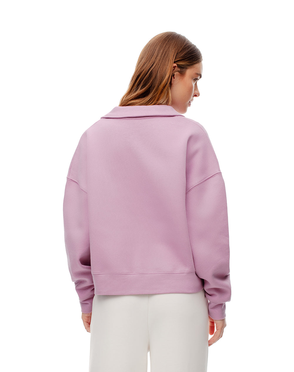 Buzo regular fit lila