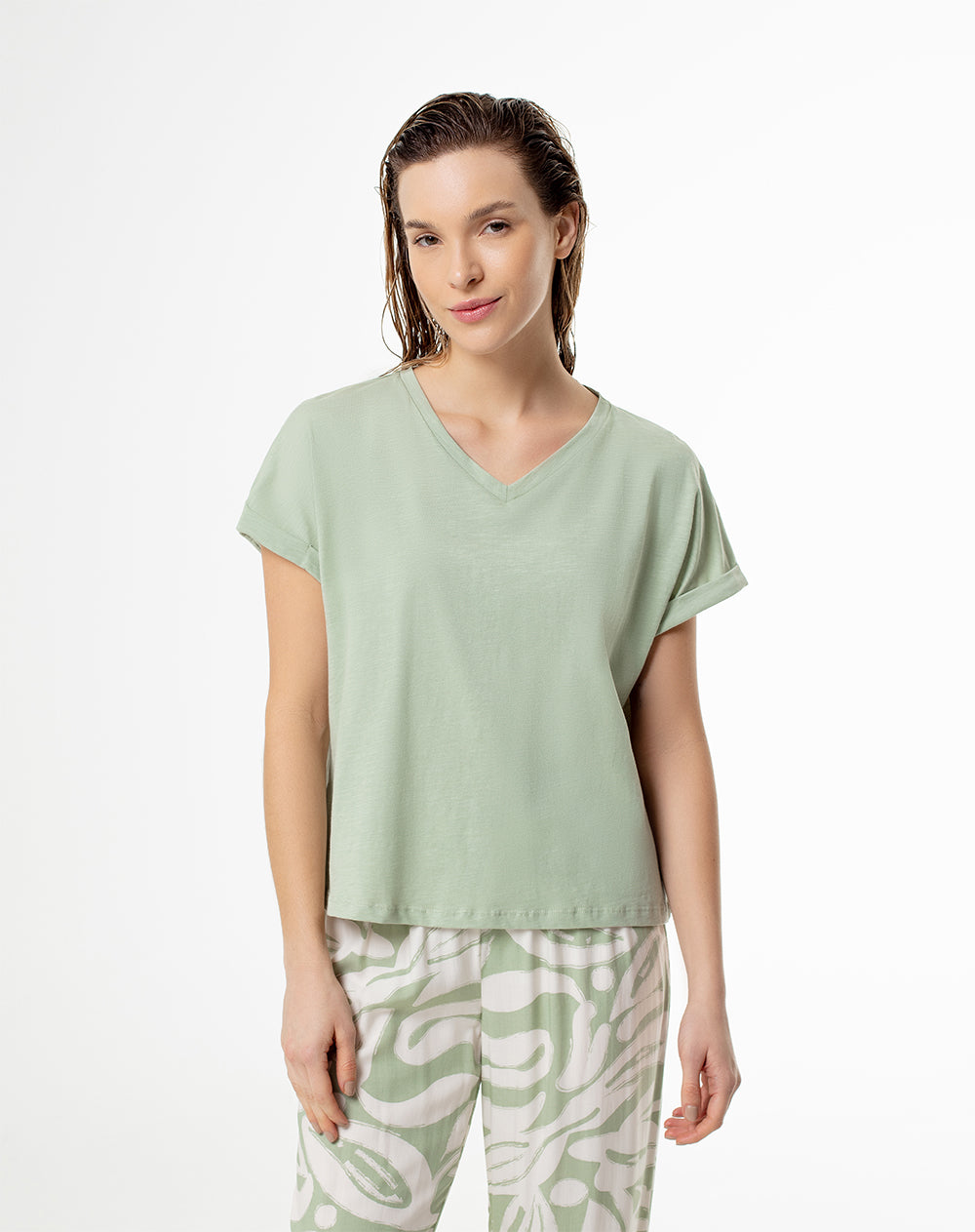 Camiseta regular fit manga corta verde
