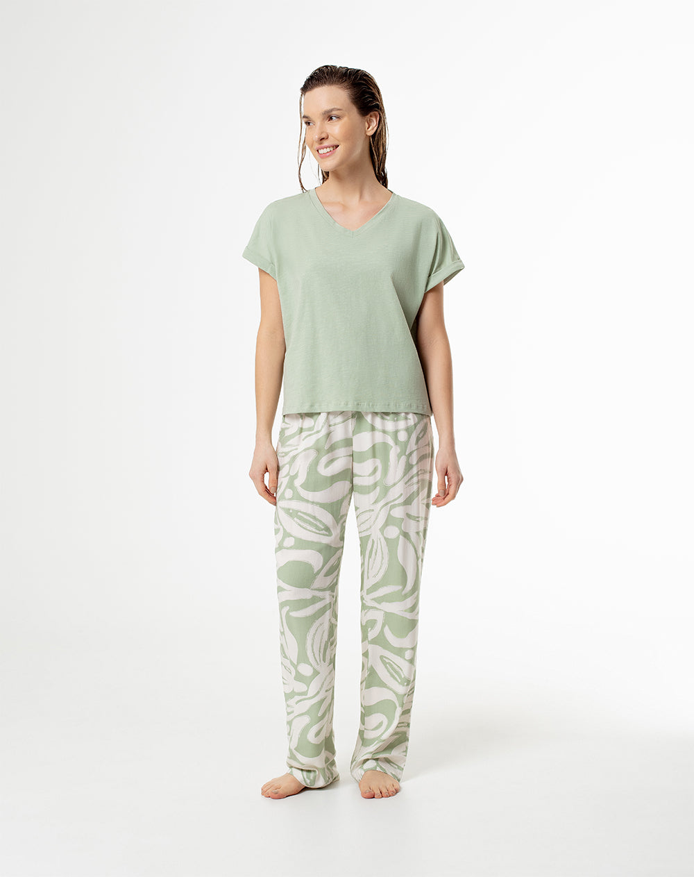 Camiseta regular fit manga corta verde