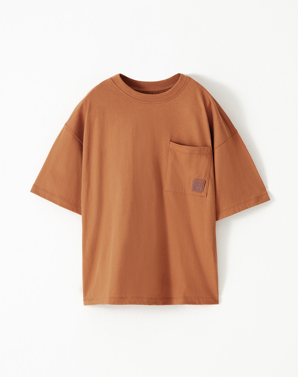 Camiseta regular fit manga corta caramelo