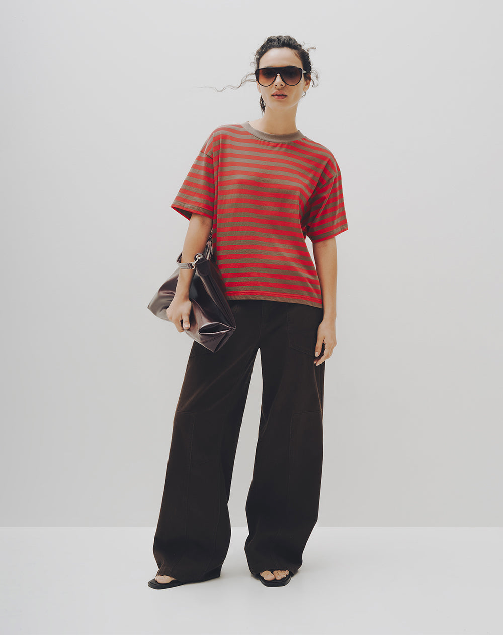 Pantalón wide leg tiro medio drill algodón chocolate mujer