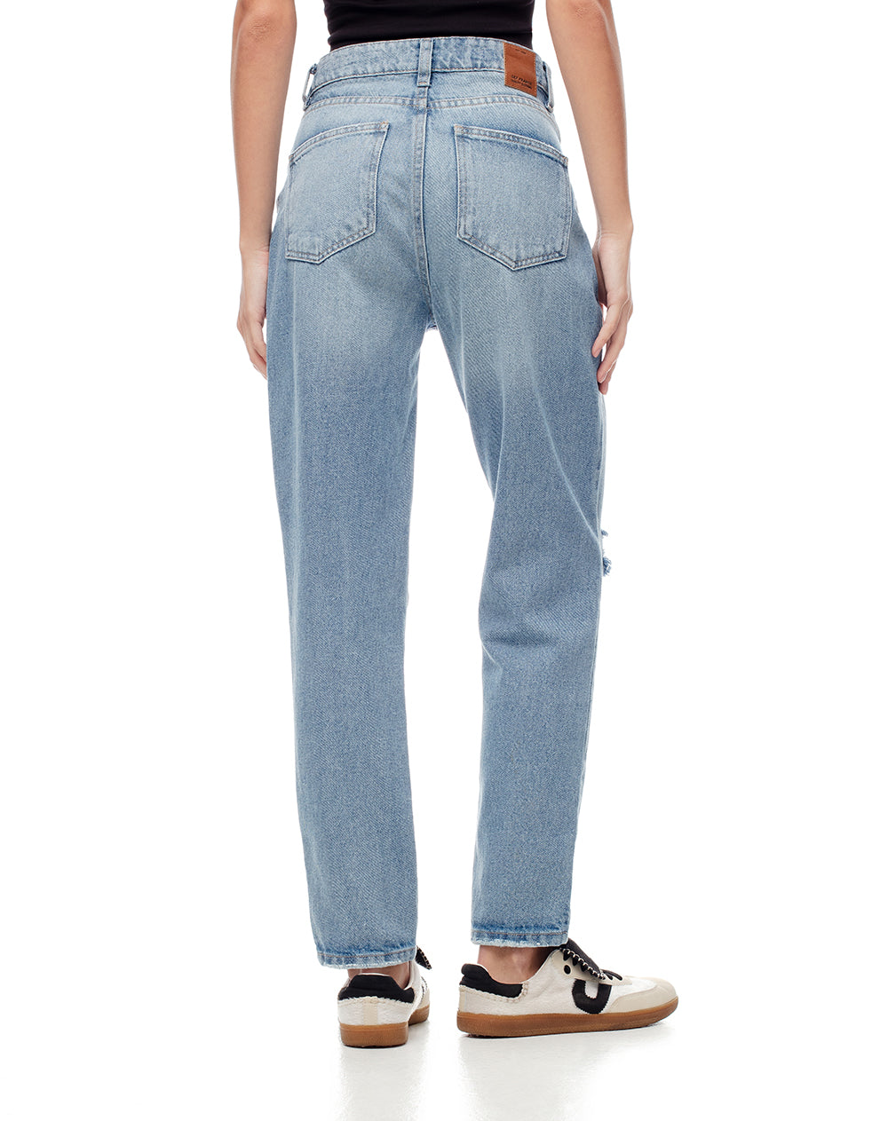 Jean mom fit fit tiro alto indigo medio