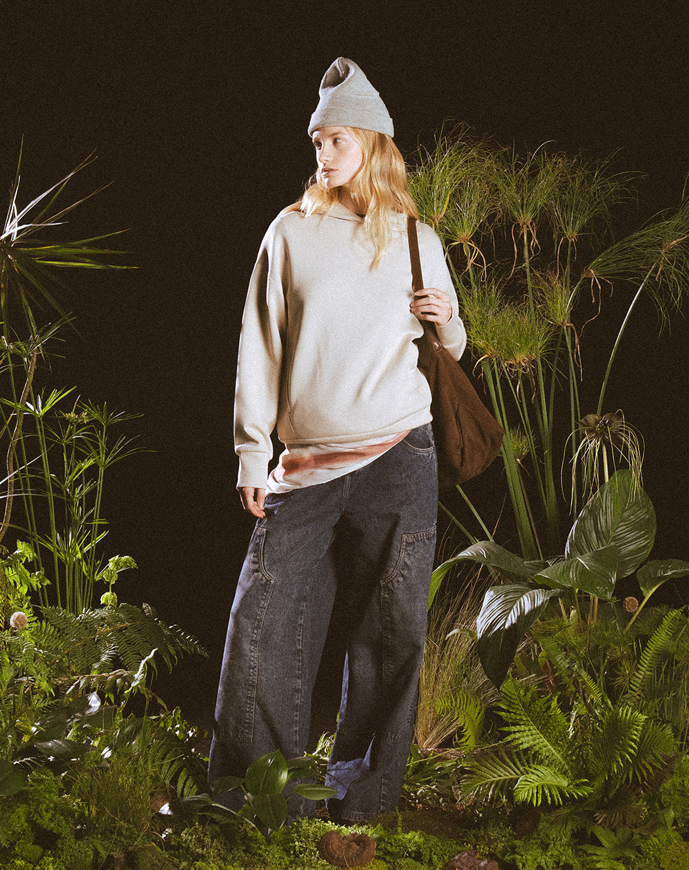 Jean wide leg utilitario tiro medio índigo oscuro mujer