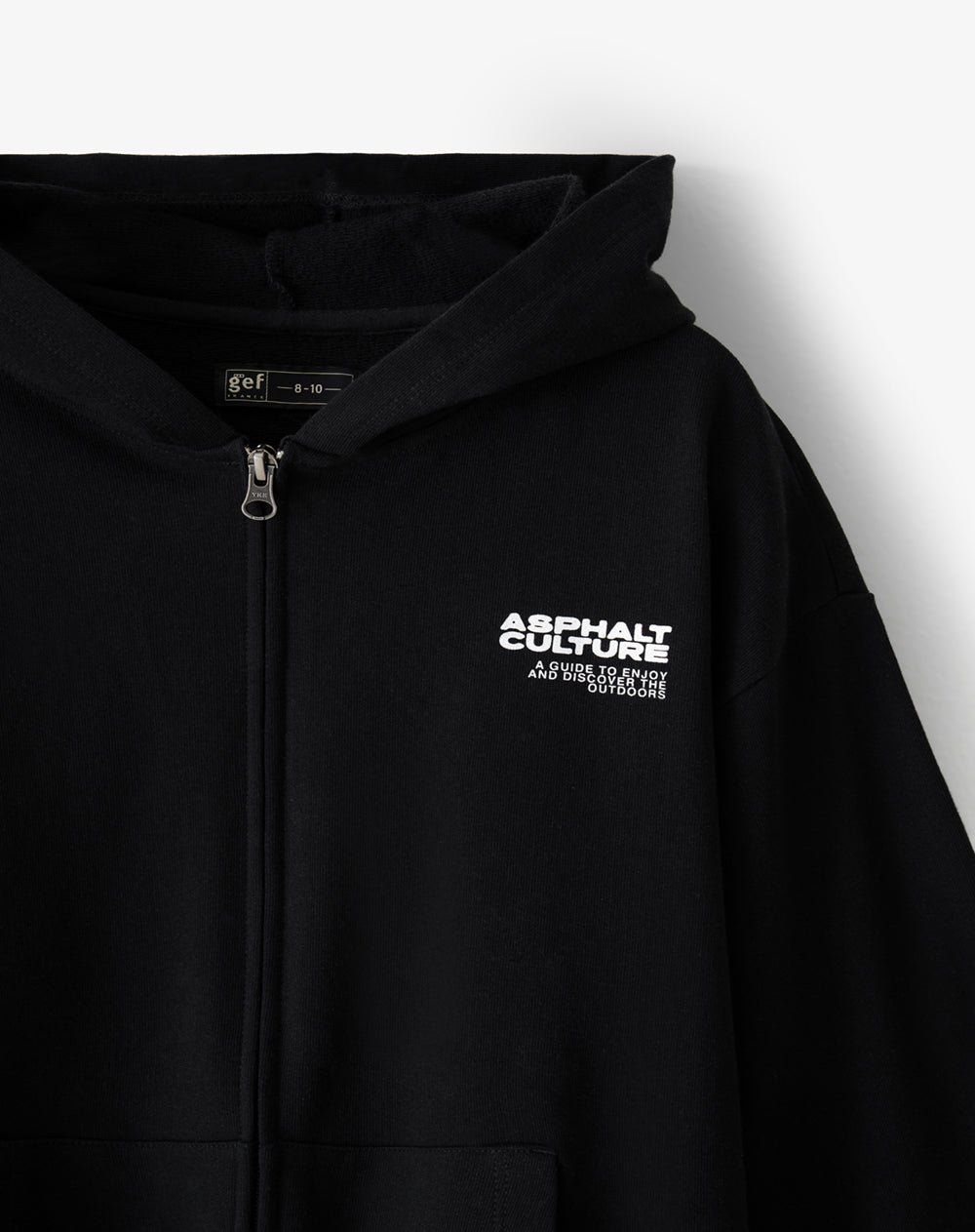 Chaqueta regular con capucha negra niño