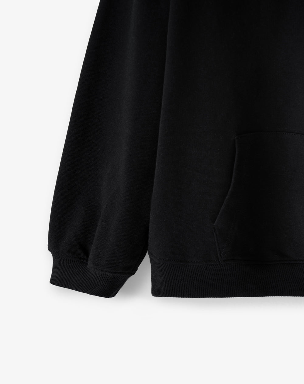 Chaqueta regular con capucha negra niño