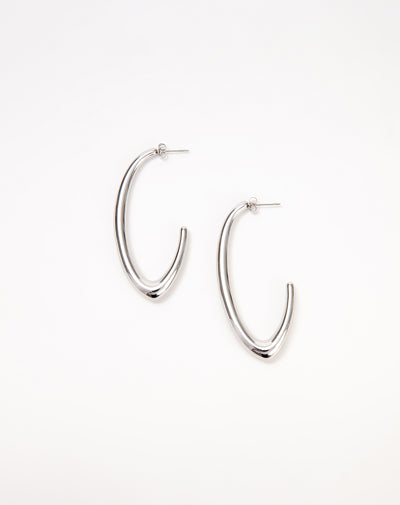 Aretes tipo aro alargado plateado