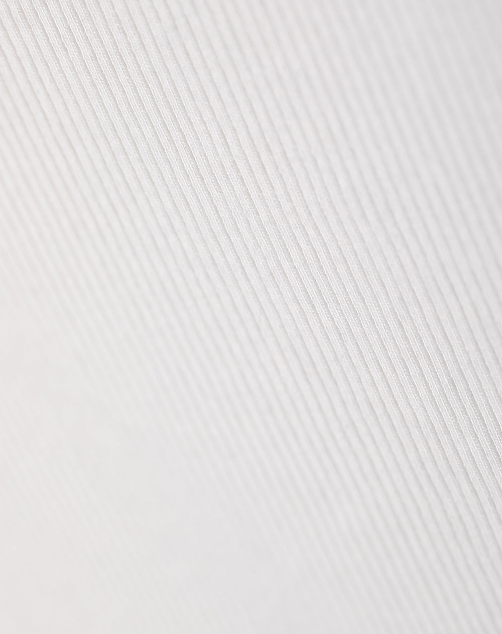 Camiseta slim fit manga corta blanca