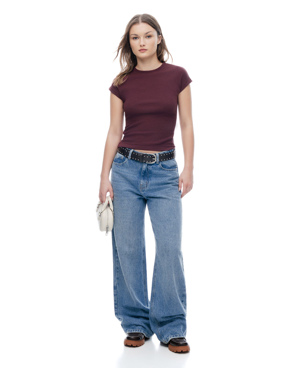 Camiseta slim manga corta vino tinto mujer