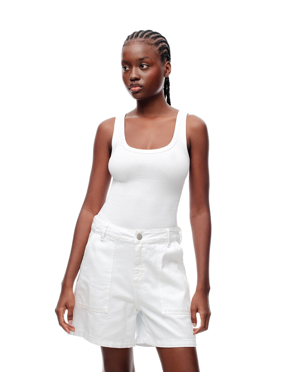 Short blanco