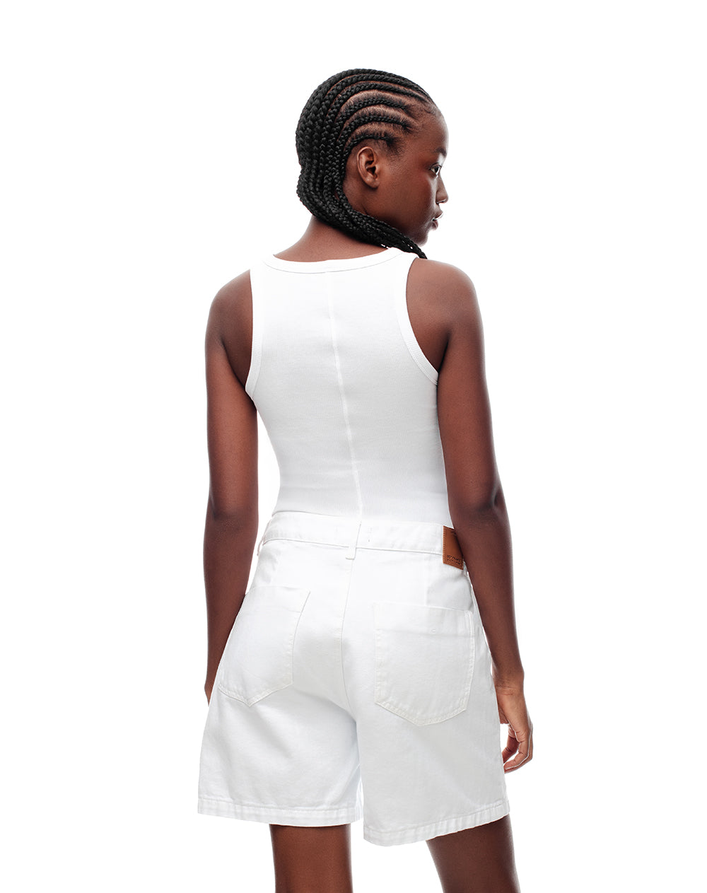 Short blanco