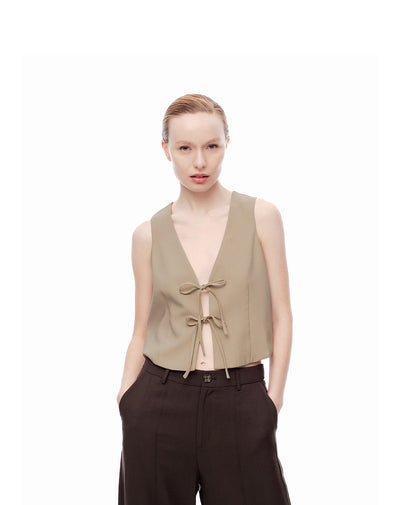 Chaleco loose fit sin capucha khaki