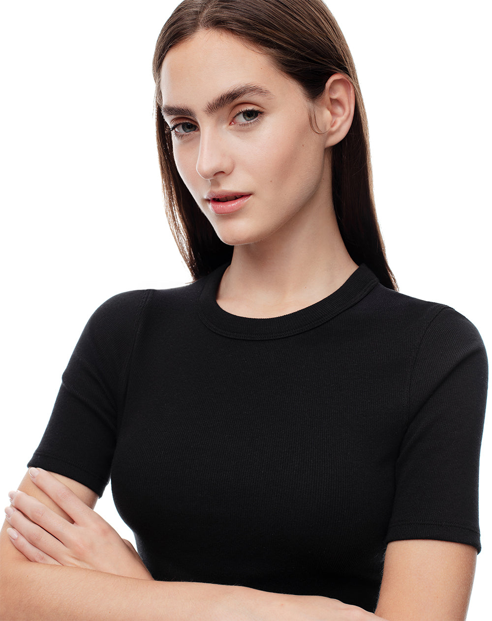 Camiseta slim fit manga corta negra