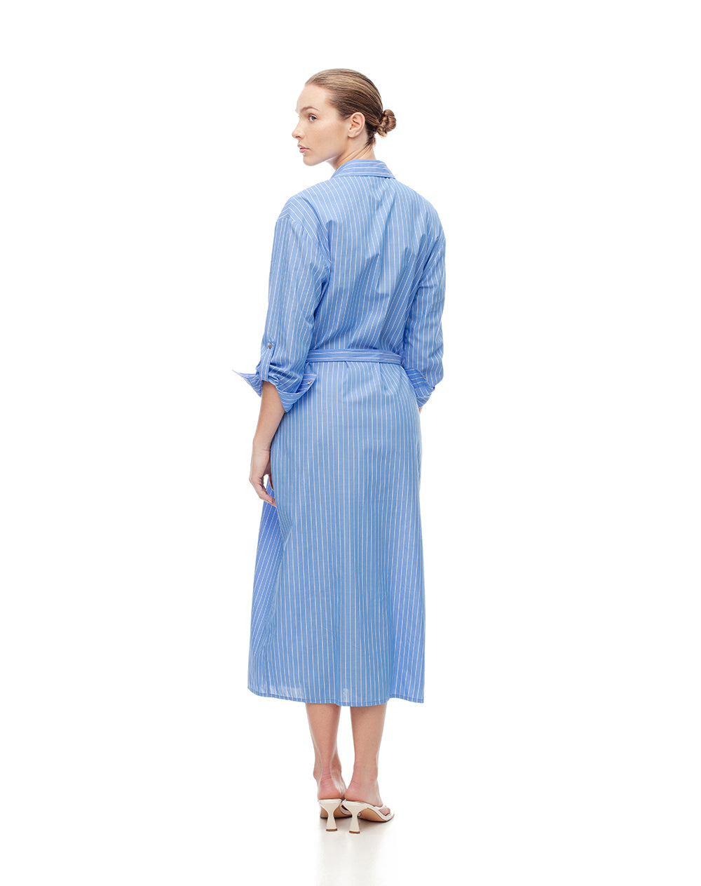 Vestido medio azul rayas