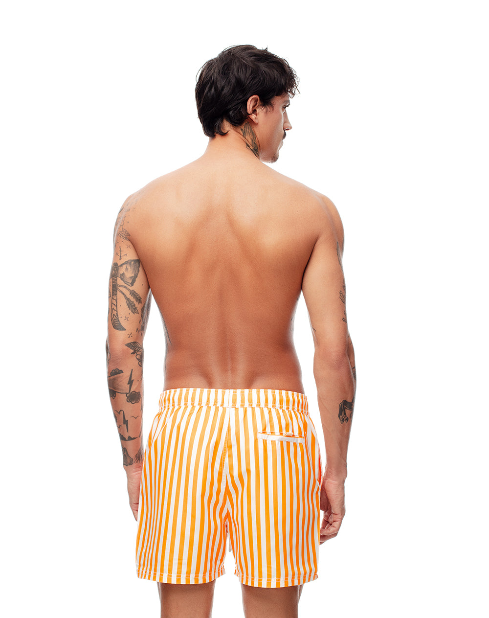 Pantaloneta naranja estampado