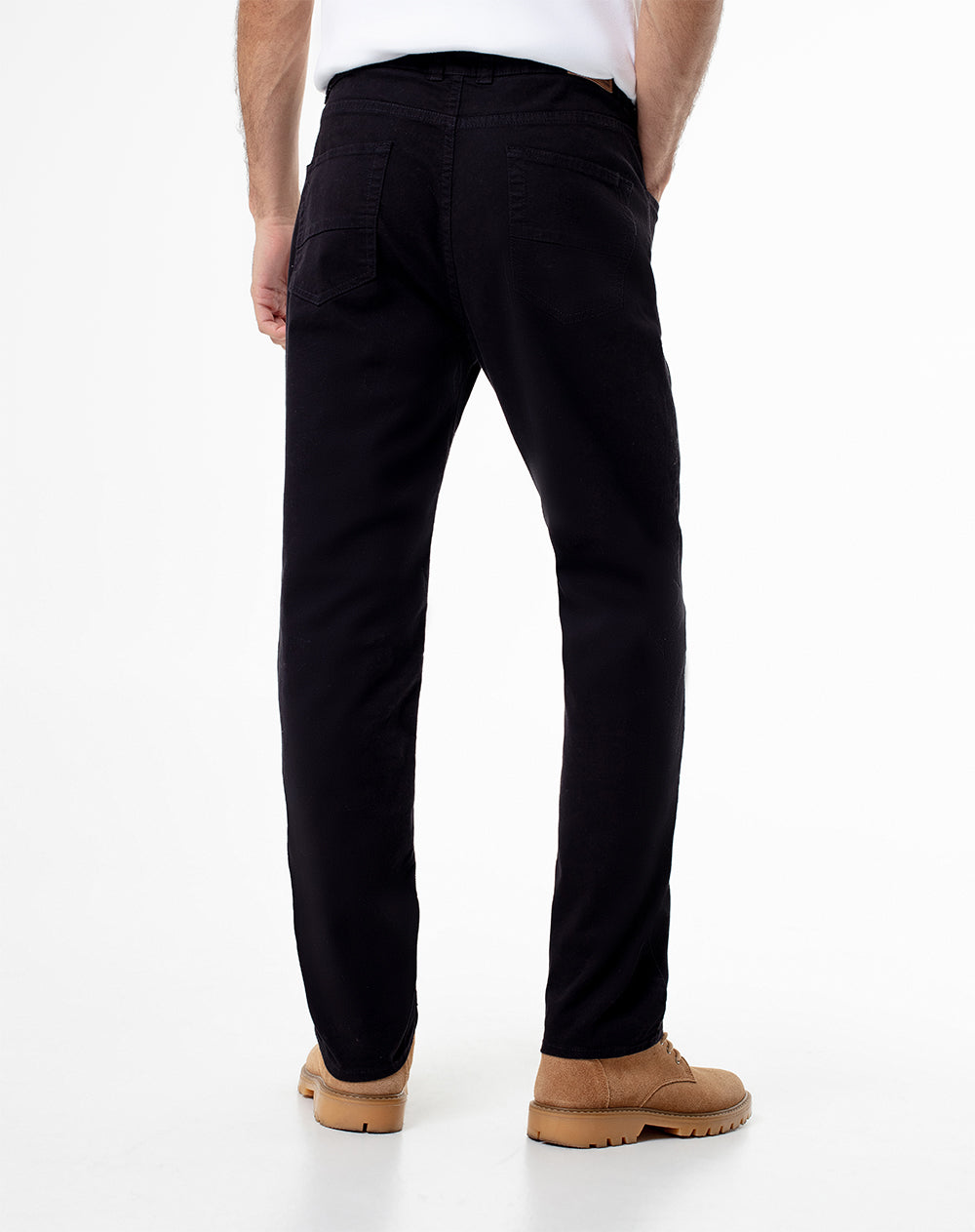 Pantalón slim fit tiro medio en drill negro