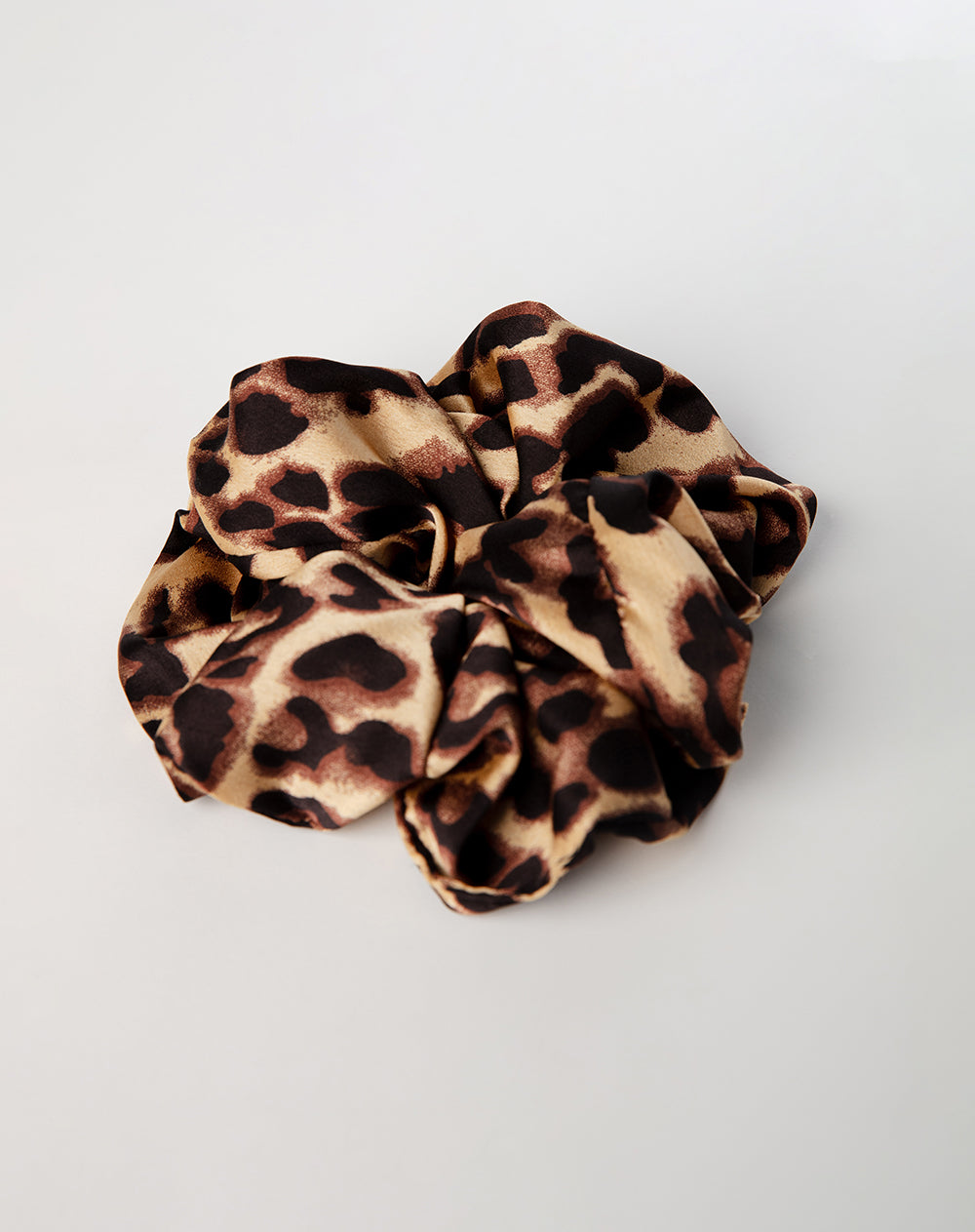 Accesorio de pelo cafe estampado