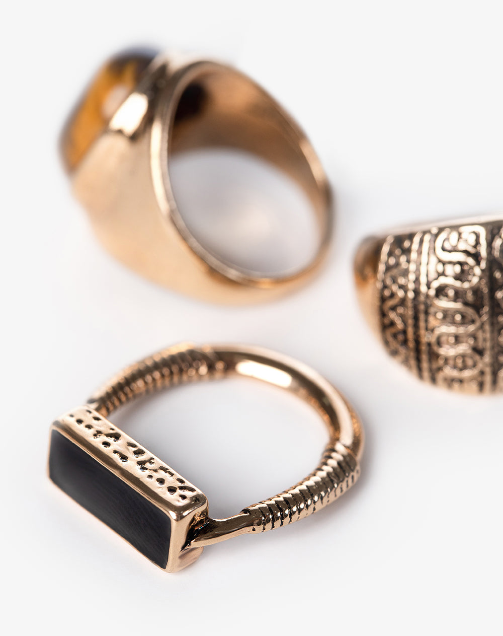 Set de anillos dorados