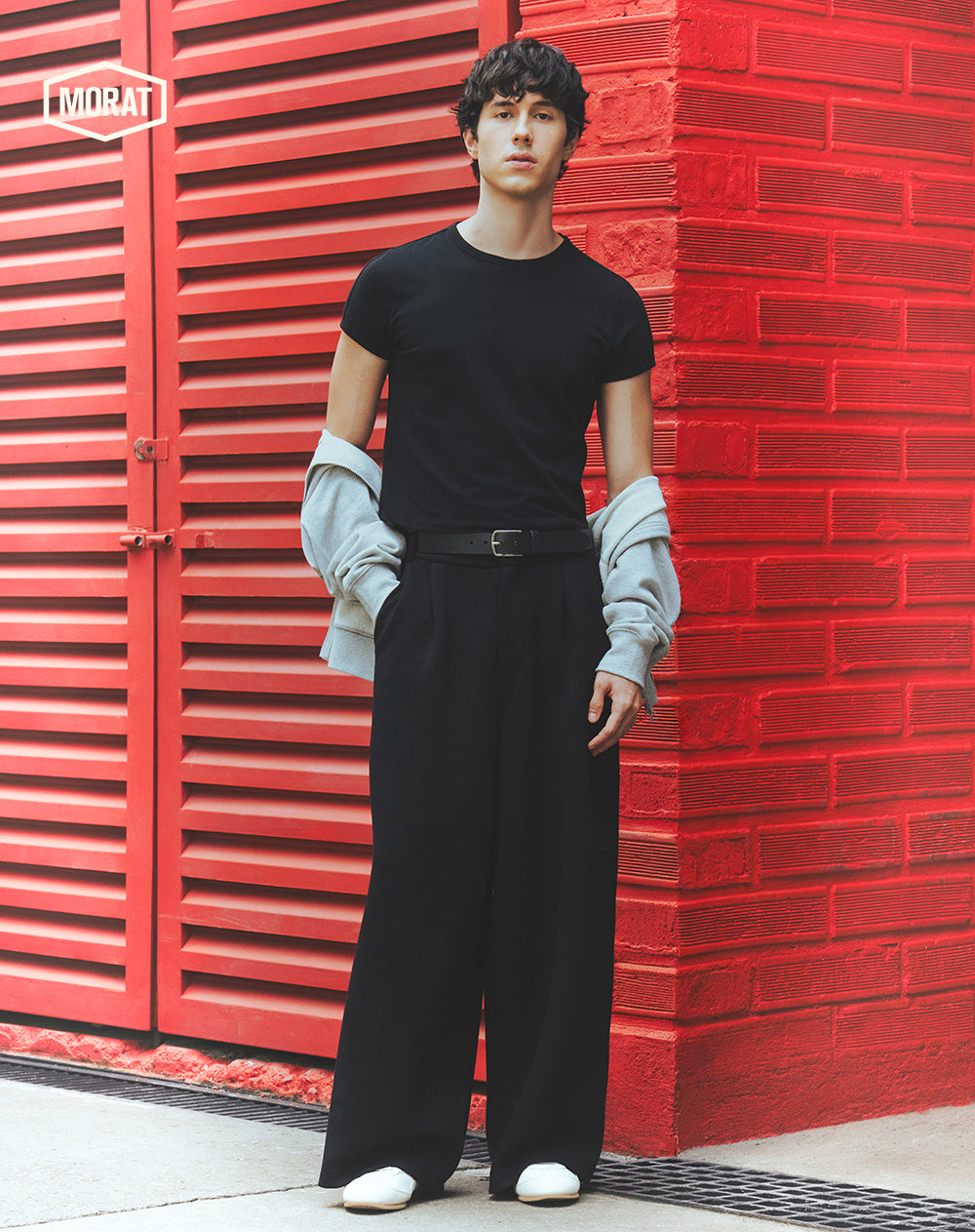 Camiseta slim negro unisex GEF | MORAT