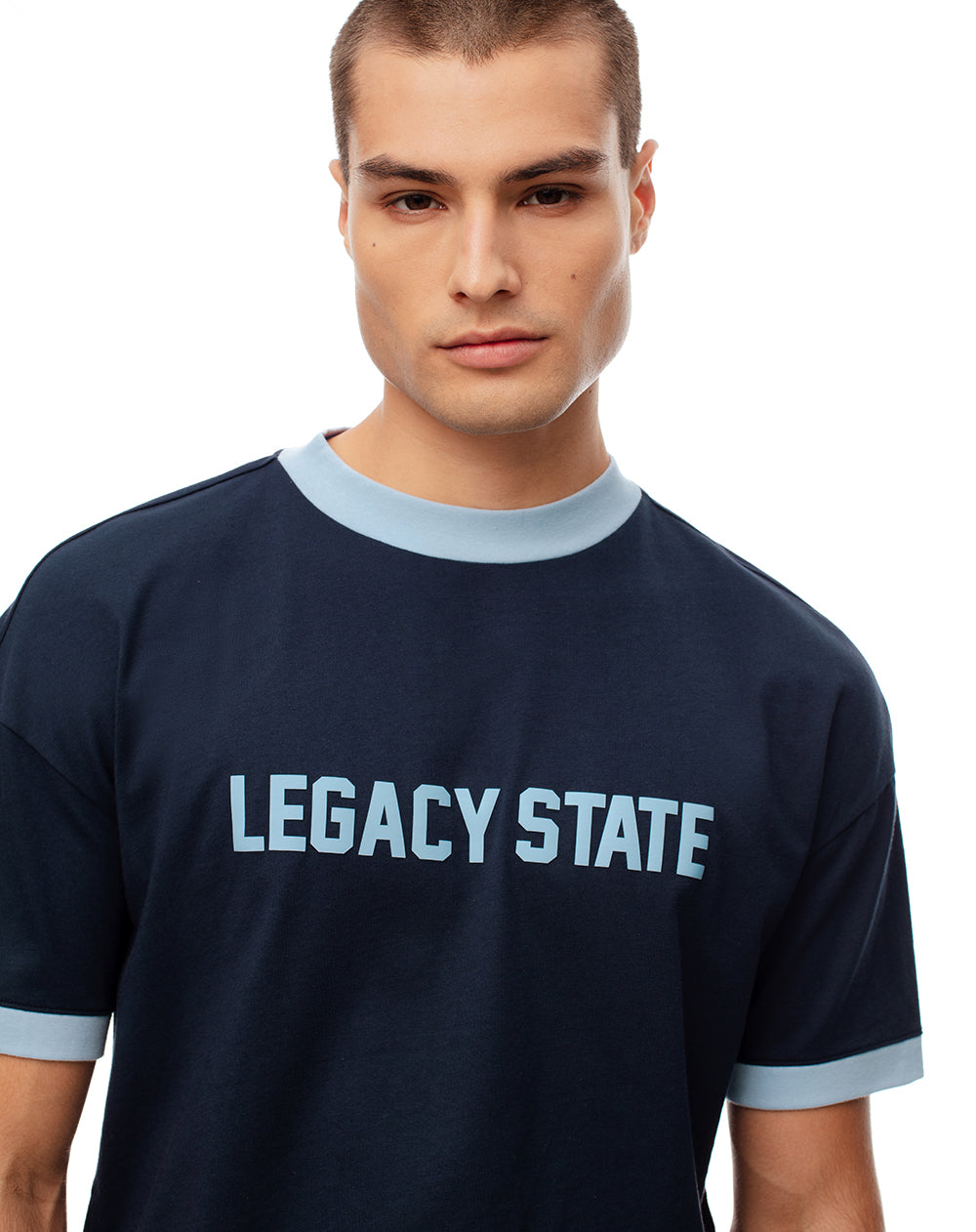 Camiseta regular fit manga corta azul