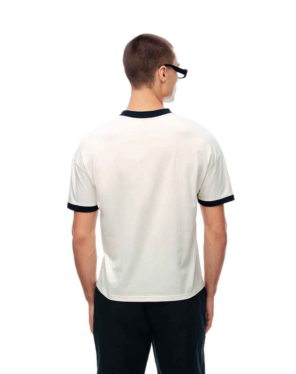 Camiseta regular fit manga corta vainilla