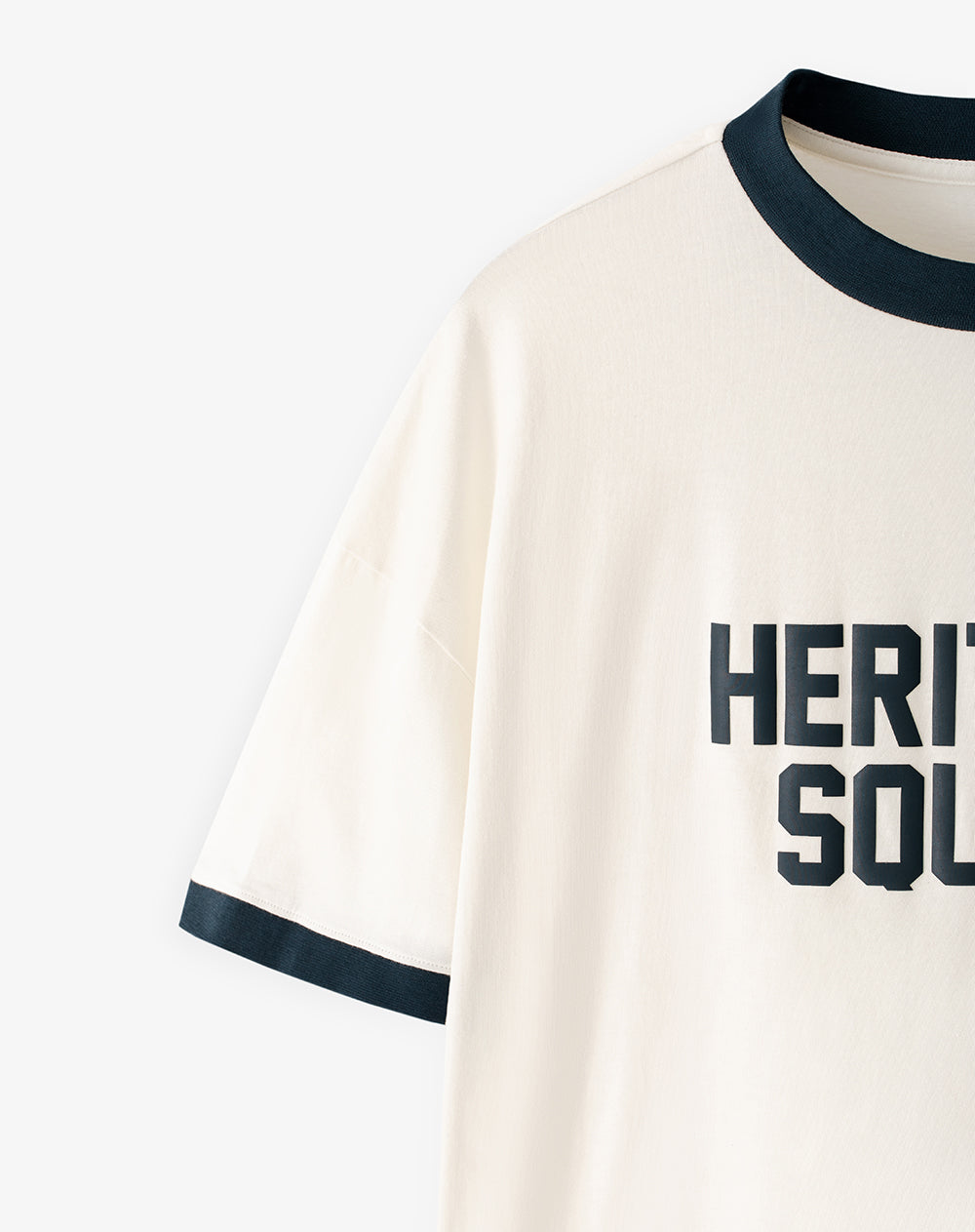 Camiseta regular fit manga corta vainilla